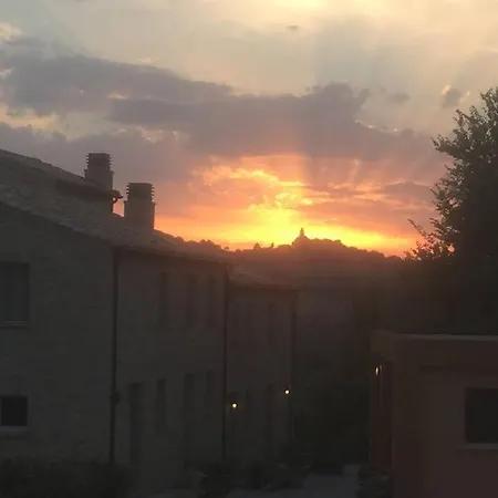 Cherry House- Oleandro Apartment * Monterubbiano